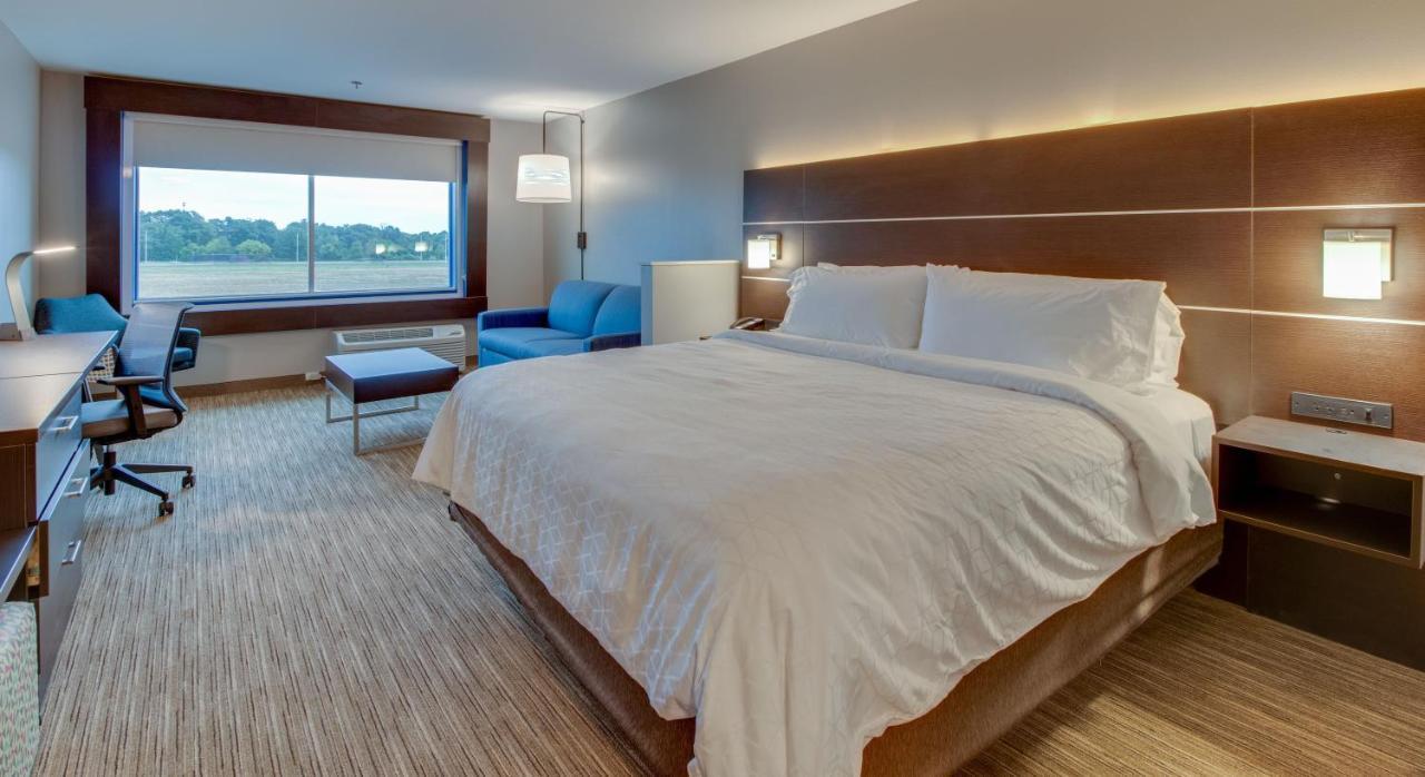 Holiday Inn Express & Suites - Union City By Ihg Exteriér fotografie