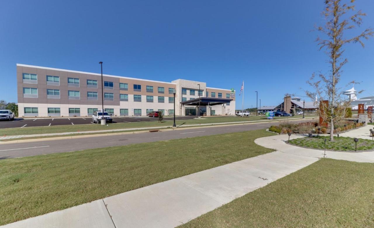 Holiday Inn Express & Suites - Union City By Ihg Exteriér fotografie